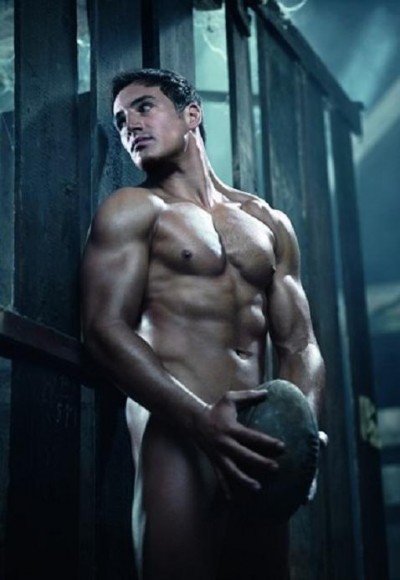 Dieux-Du-Stade-Calendar-2012-Burbujas-De-Deseo-Benjamin-Dambielle-02