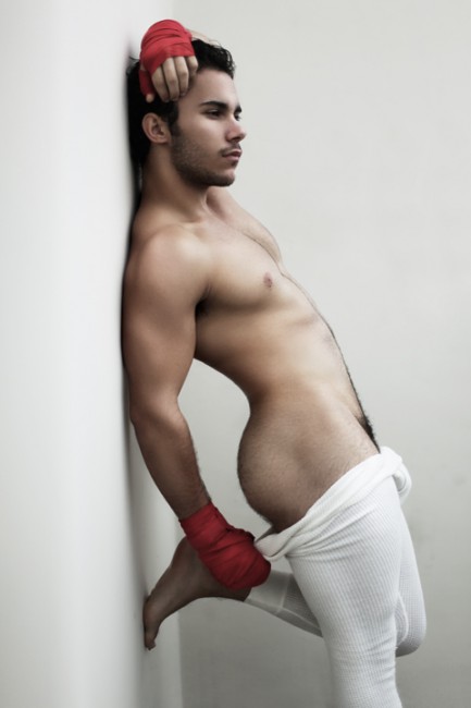 Carlos-Villar-Hot-Sexy-Latino-01-433x650