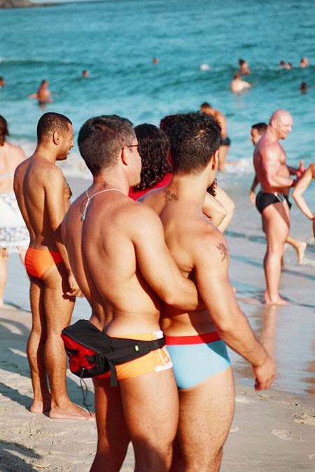 rio-de-janeiro-gay-couple