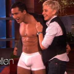 TELEVENTAS: MARIO LOPEZ TIENE ALGO QUE MOSTRARTE