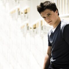 GLAAD Premia a Josh Hutcherson