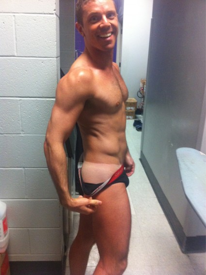 jake-shears-ck-spray-tan-425x568