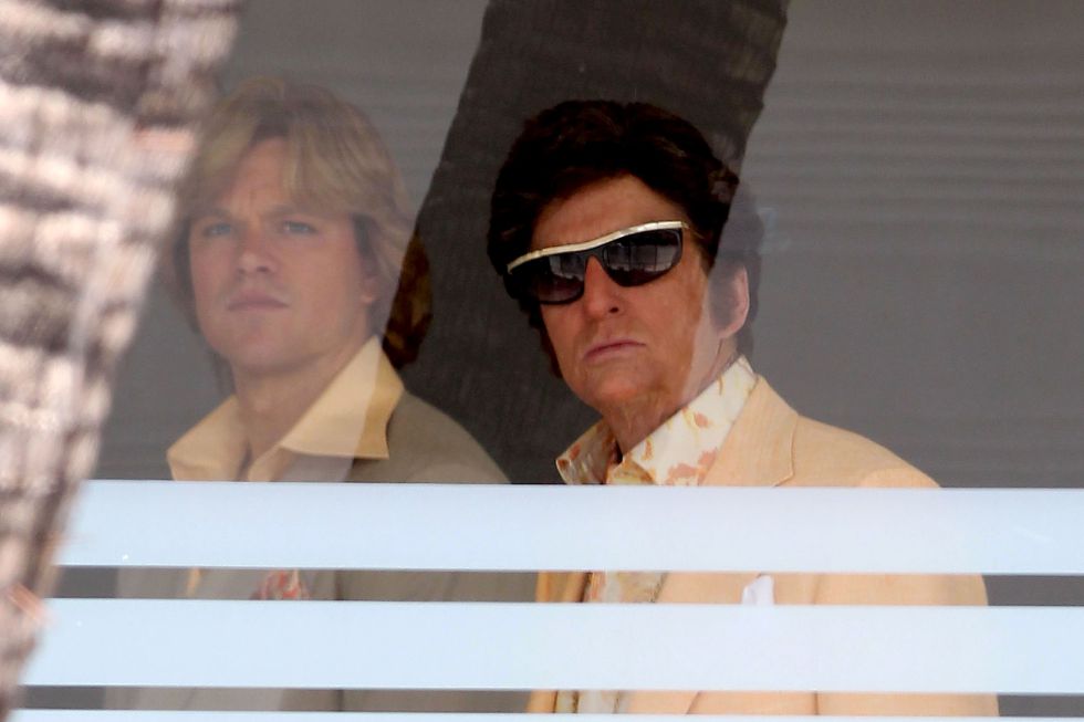 Michael-Douglas-y-matt-Damon-caracterizados-como-el-pianista-Liberace-y-su-novio.