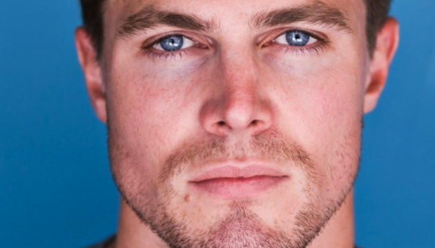 Fotos y vídeos: Conoce a Stephen Amell, ¡te encantará!