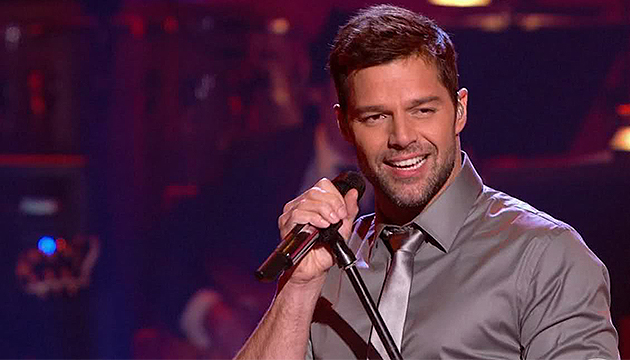 Ricky Martin: ¿Estás soltero? ¡Pues hazte perfil en Manhunt!