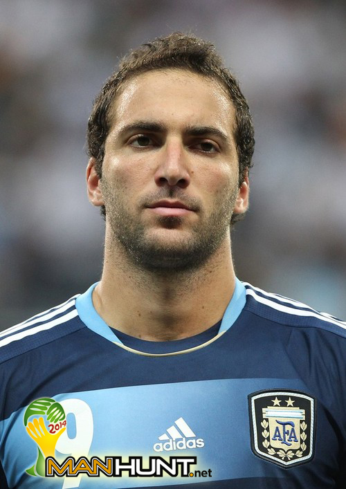 Argentinian striker Gonzalo Higuain atte