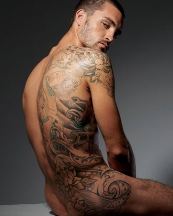 013115 14 RAZONES PARA SALIR CON UN HOMBRE TATUADO. FOTO 3