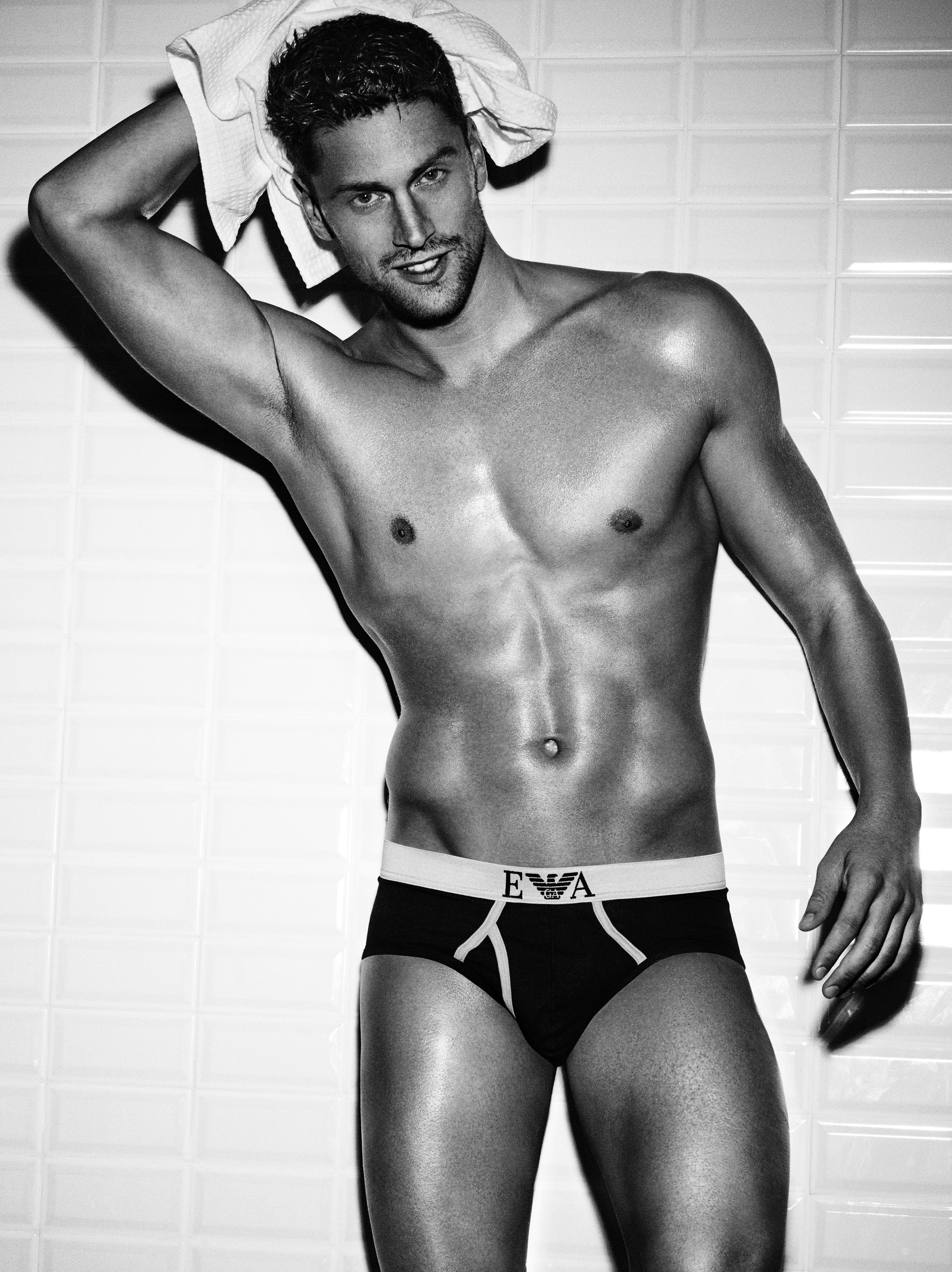 EMPORIO-ARMANI-UNDERWEAR-LUCA-DOTTO