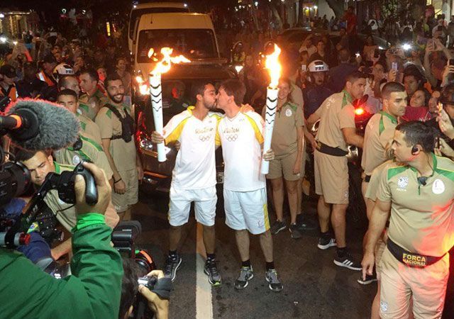 beso-gay-olimpico-2016