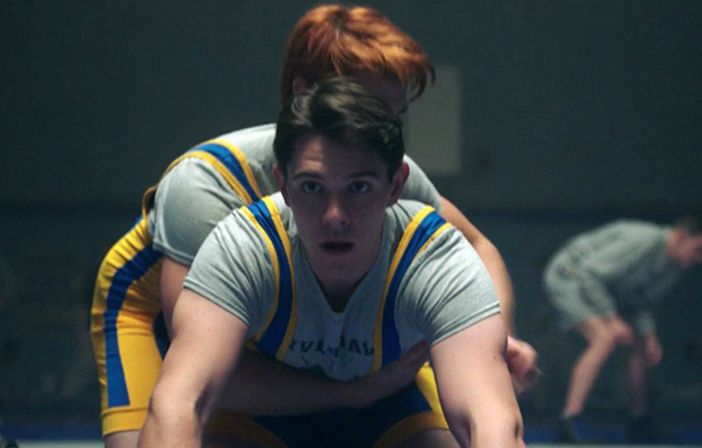 Las veces que los sensuales hombres de “Riverdale” nos han antojado de sus cuerpos