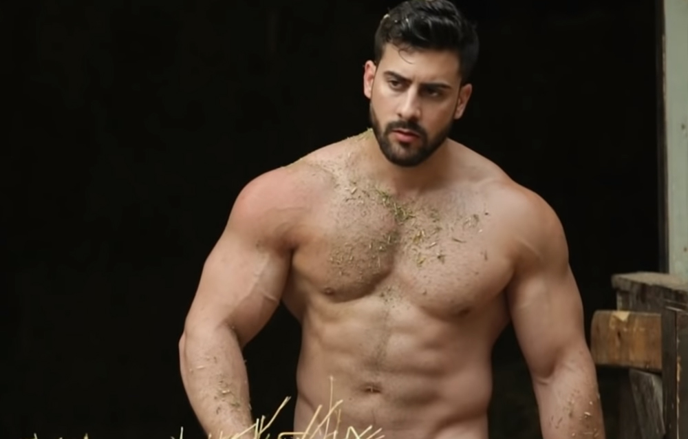 Los hombres del Greeks Come True estrenan sensual video